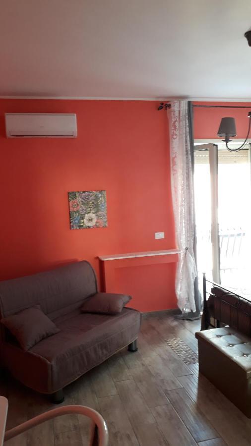 La Rezztella Bed & Breakfast Фонди Екстериор снимка