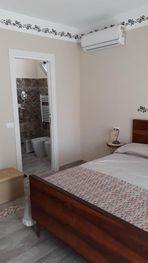 La Rezztella Bed & Breakfast Фонди Екстериор снимка